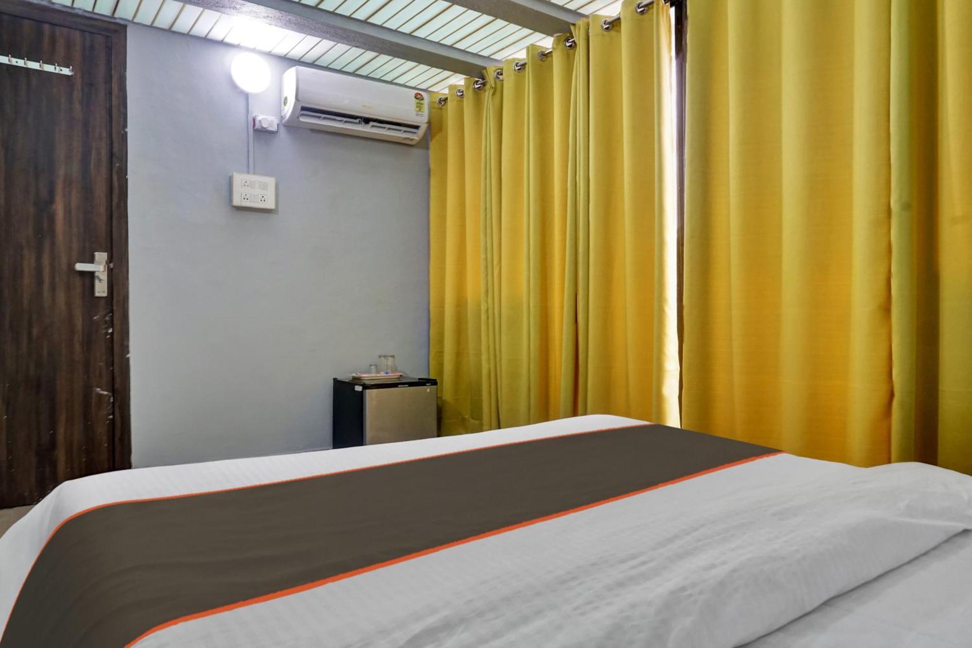 Collection O Baner Executive Stays Pune Exterior photo