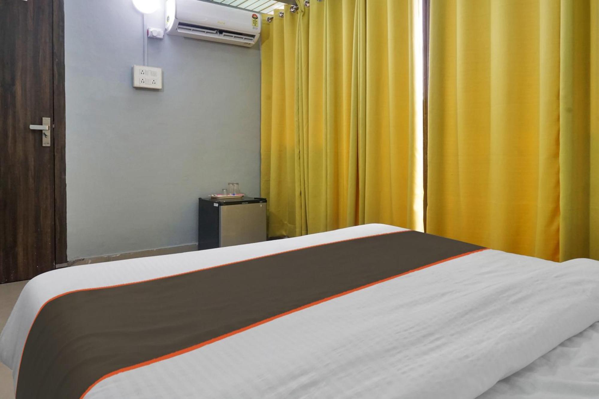 Collection O Baner Executive Stays Pune Exterior photo
